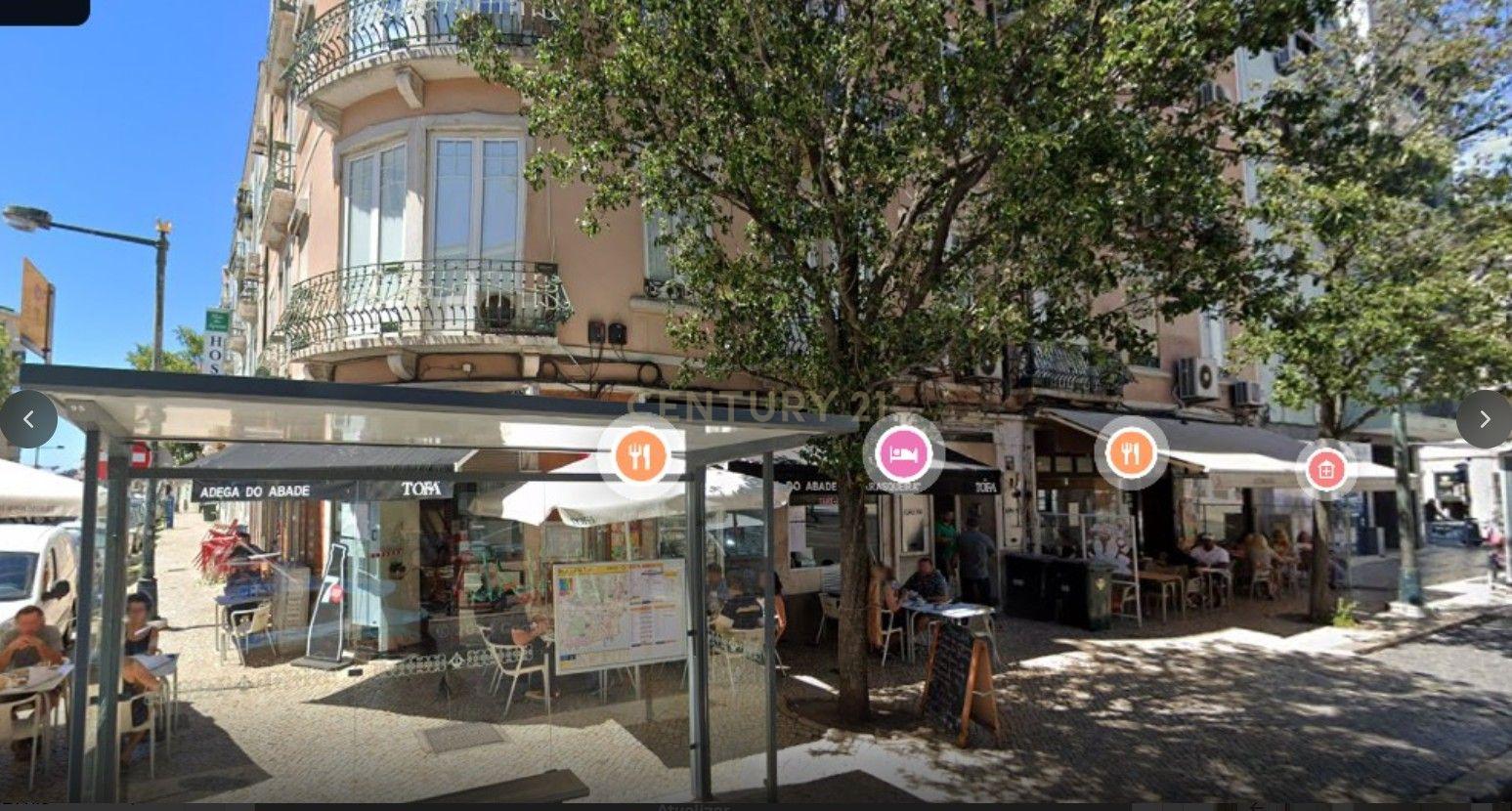 T1 com amplo terraço à Gomes Freire - Lisboa - Image 18